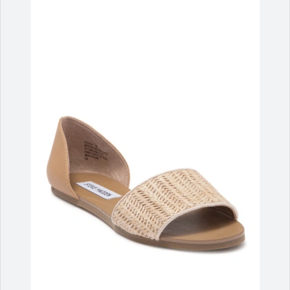 Steve Madden | Tan & Beige Raffia Sidestep Sandal- size 9
